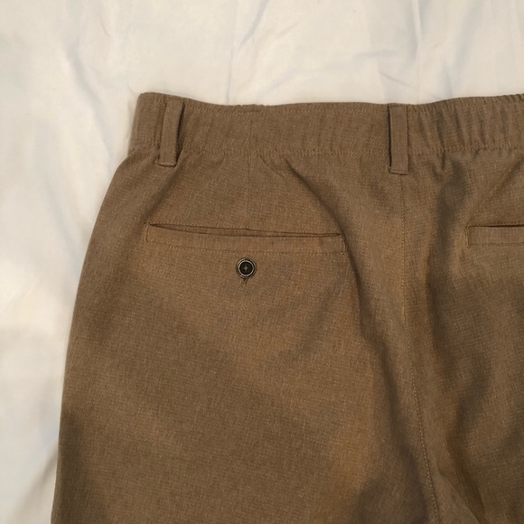 Under Armour Men’s Lightweight Walking Shorts - Picture 6 of 7